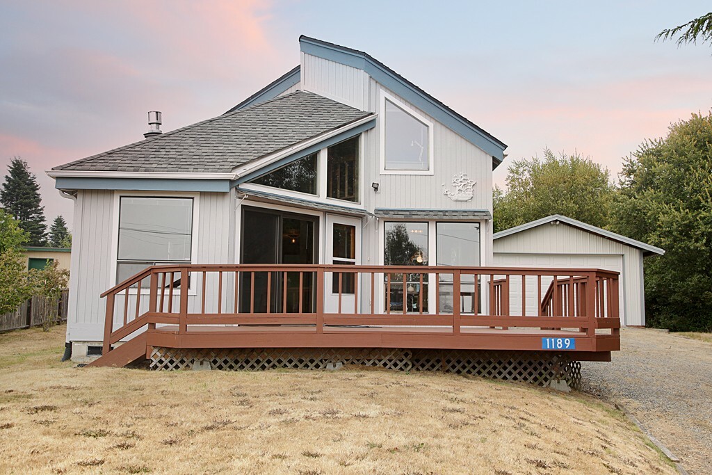 Property Photo:  1189 Nimitz Dr  WA 98239 