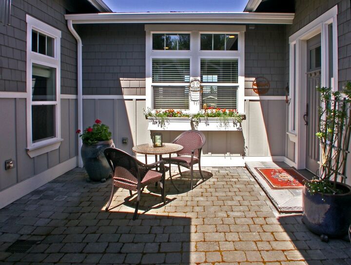 Property Photo:  1908 29th Place  WA 98221 