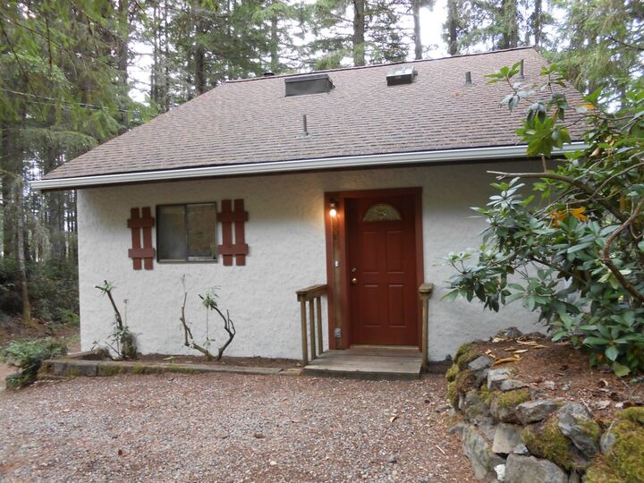 Property Photo: 11238 Alpine Dr SW WA 98367