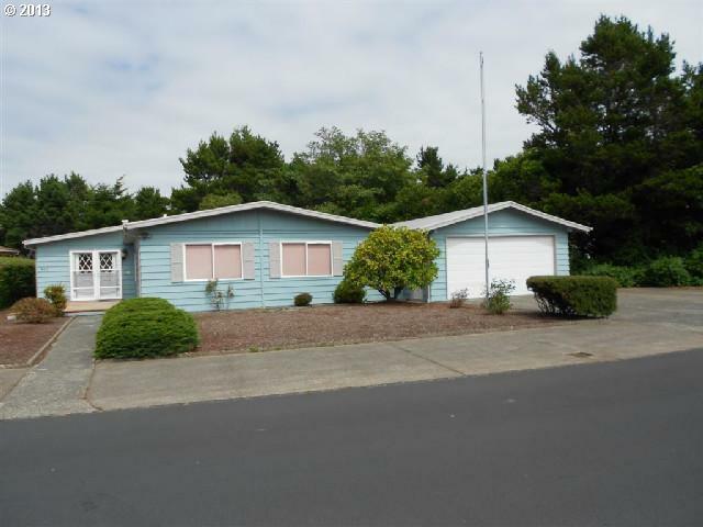 Property Photo:  1600 Rhododendron Dr 447  OR 97439 