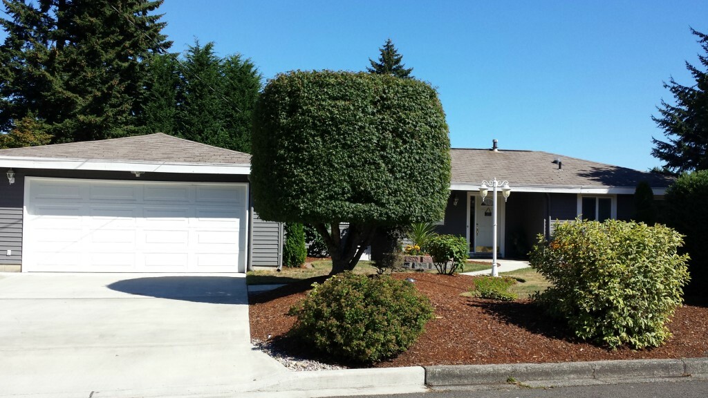 Property Photo:  12544 SE 73rd St  WA 98056 