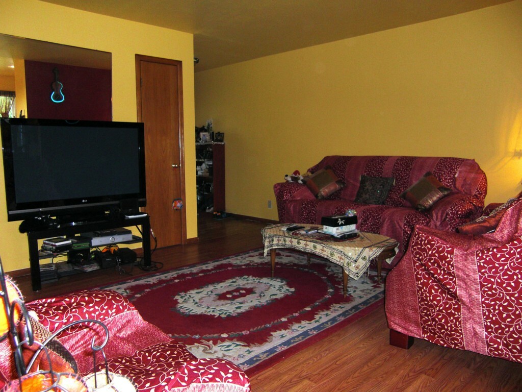 Property Photo:  1851 Main St B  WA 98264 