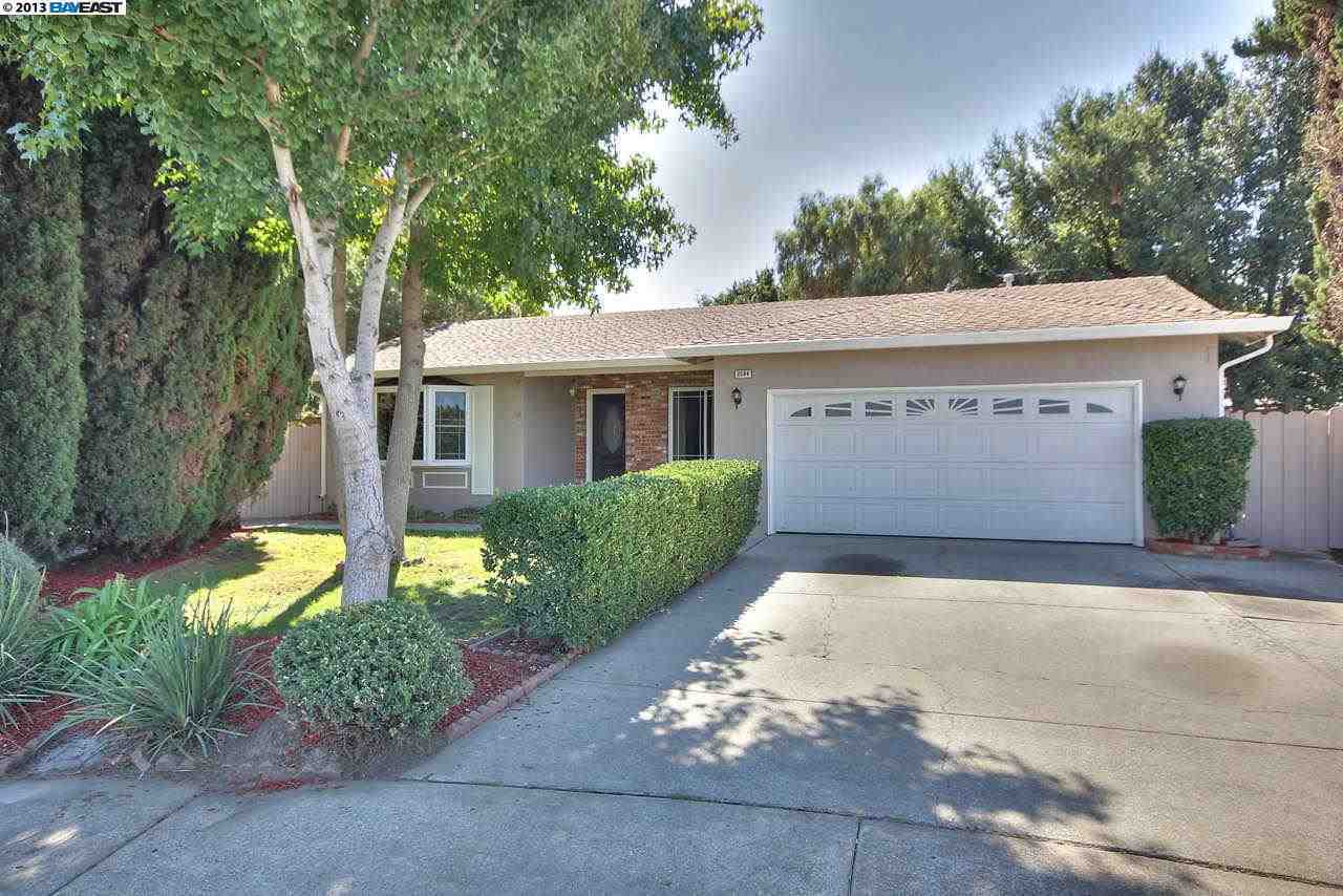 Property Photo:  2594 Bing Ct  CA 94587-4908 