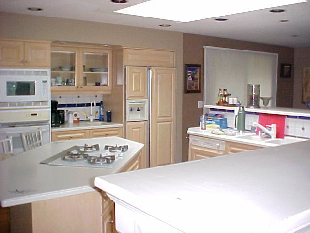 Property Photo: 13912 Kenwanda Dr WA 98290