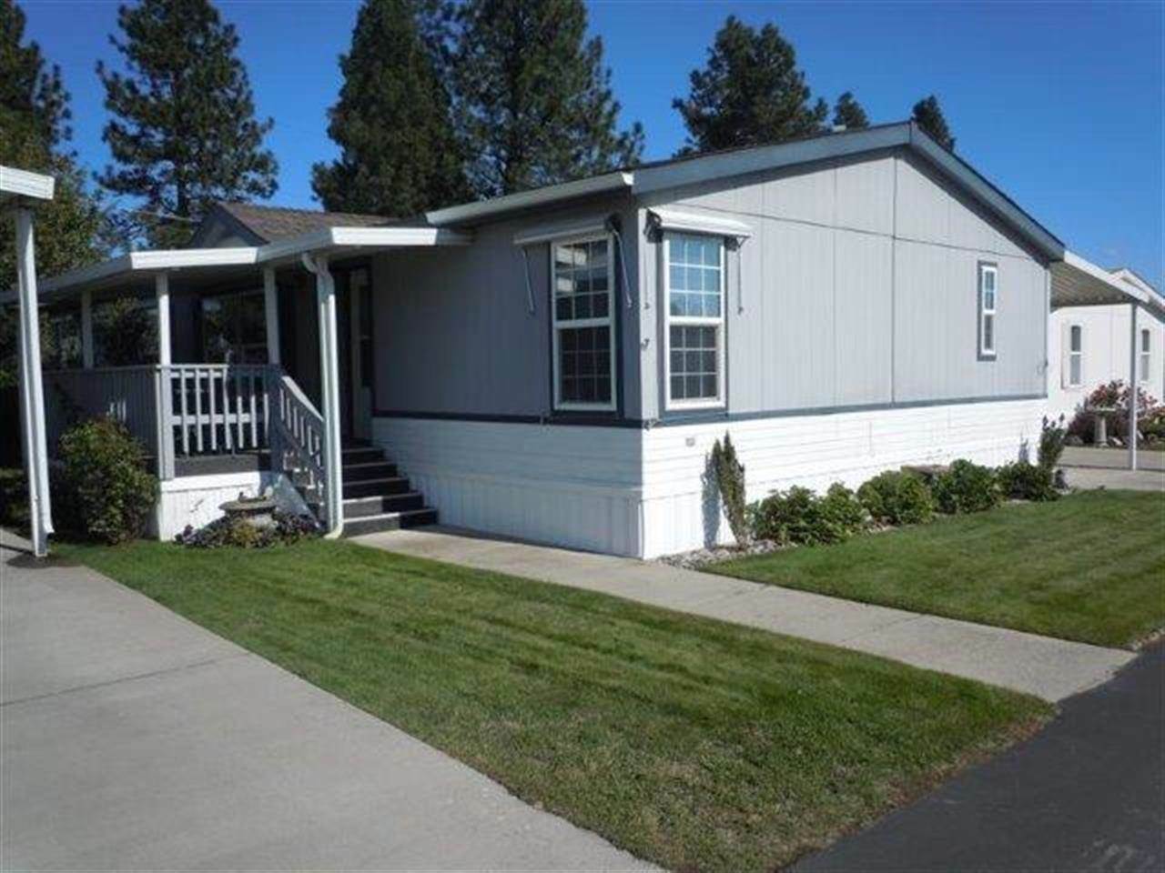 Property Photo: 6805 N Crestline St 6 WA 99217