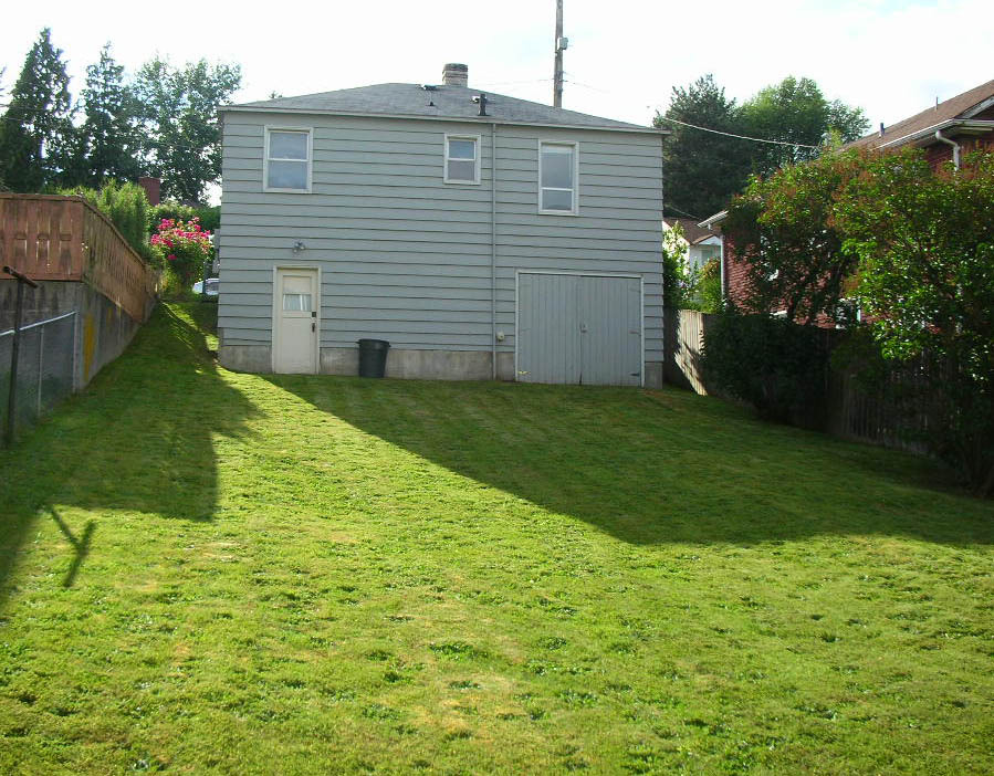 Property Photo:  4144 32nd Ave SW  WA 98126 