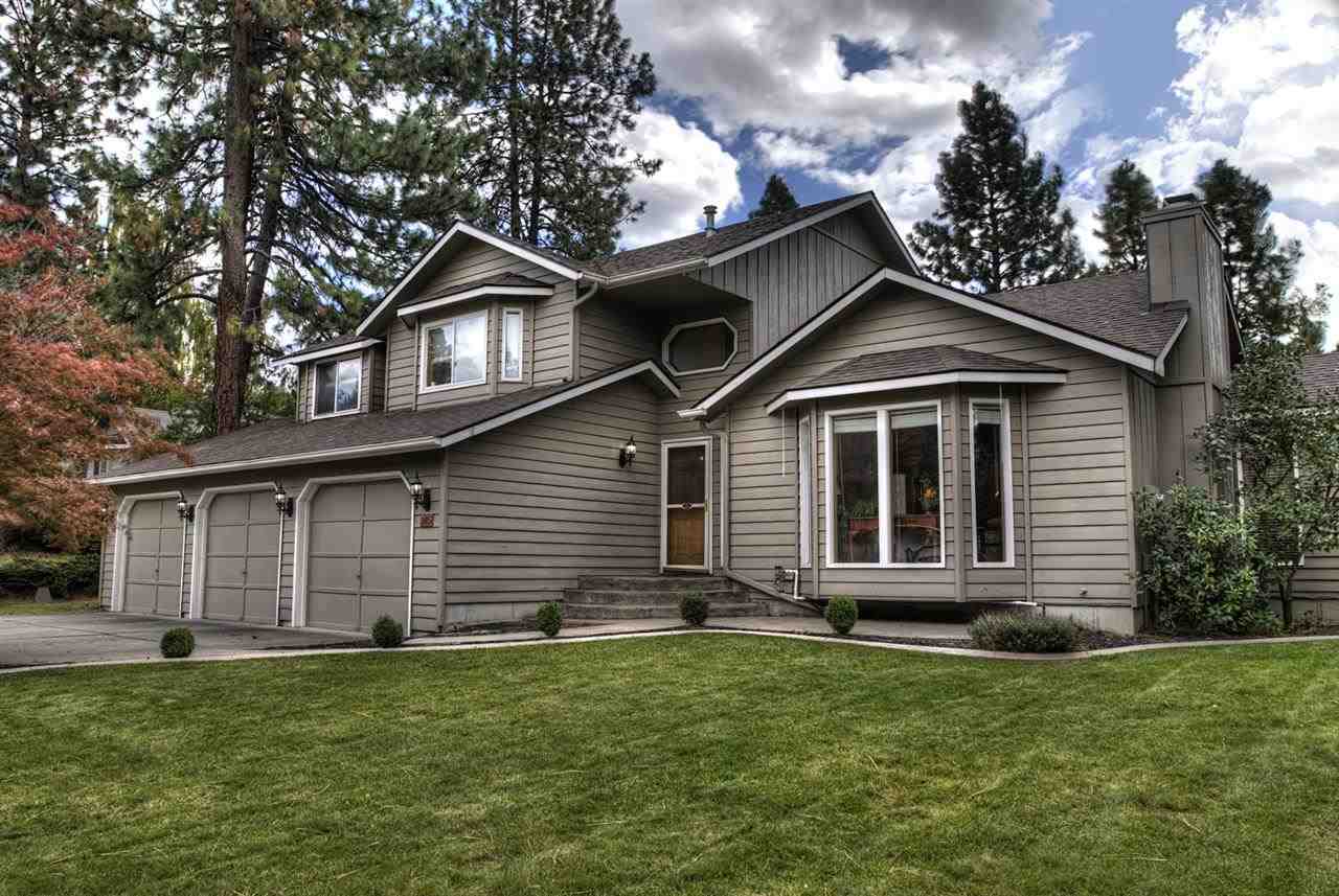 Property Photo: 215 W Elcliff Ave WA 99218