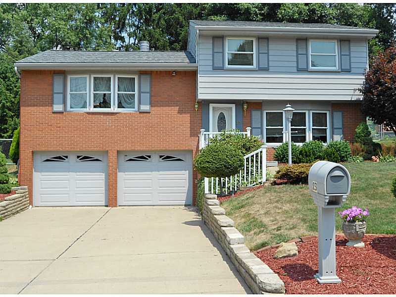 Property Photo: 23 Carlsbad Dr PA 15239