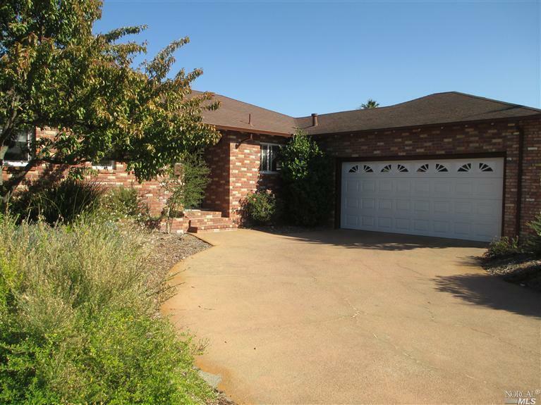Property Photo: 744 Karen Way CA 95404