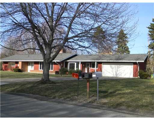 Property Photo: 1329 Central Drive PA 16505