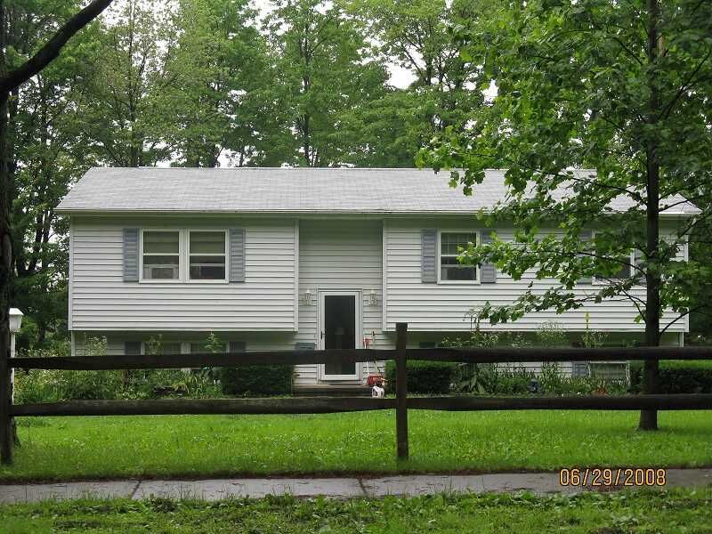 Property Photo:  48 Harthan Way  PA 16401 