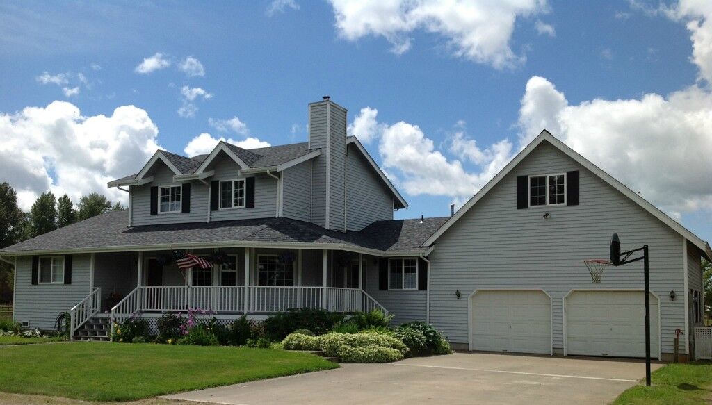 Property Photo: 6527 Woodlyn Rd WA 98248