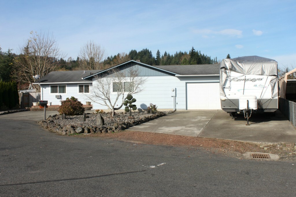 Property Photo:  114 Monterey Dr  WA 98626 