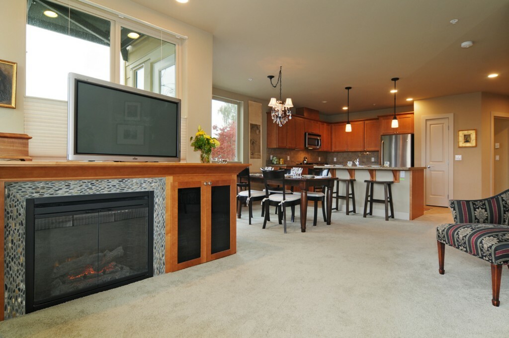 Property Photo:  6801 Greenwood Ave N 216  WA 98103 