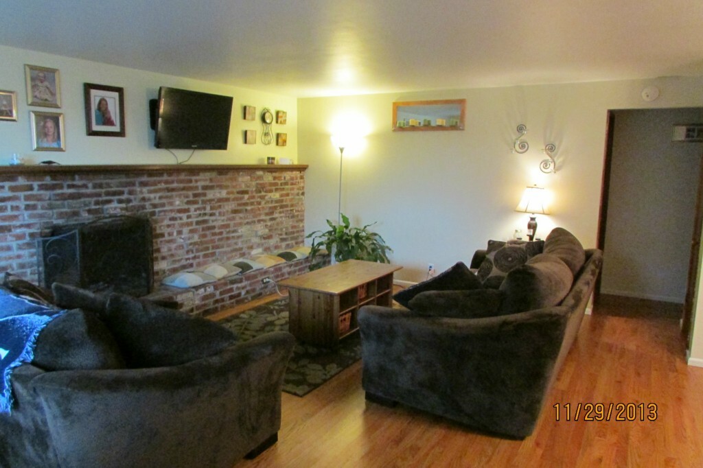 Property Photo: 2114 SW 326th St WA 98023