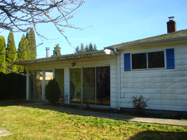 Property Photo:  751 Woodard Av Ct NE  WA 98611 