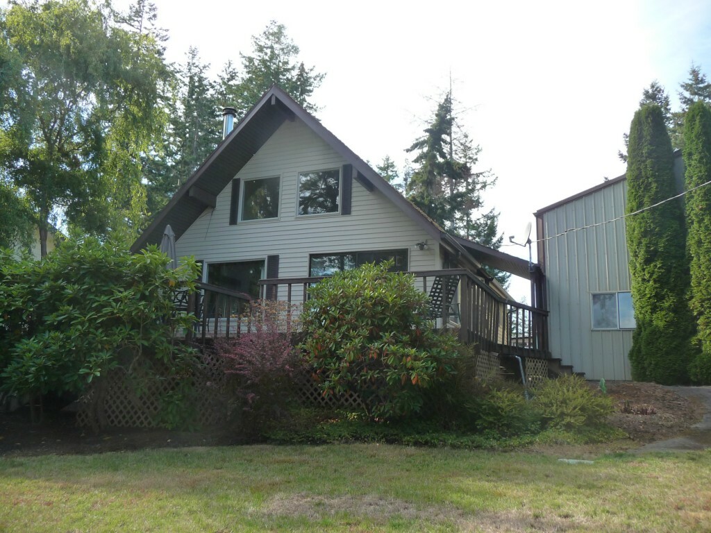 Property Photo:  1141 E Treasure Island Dr  WA 98524 