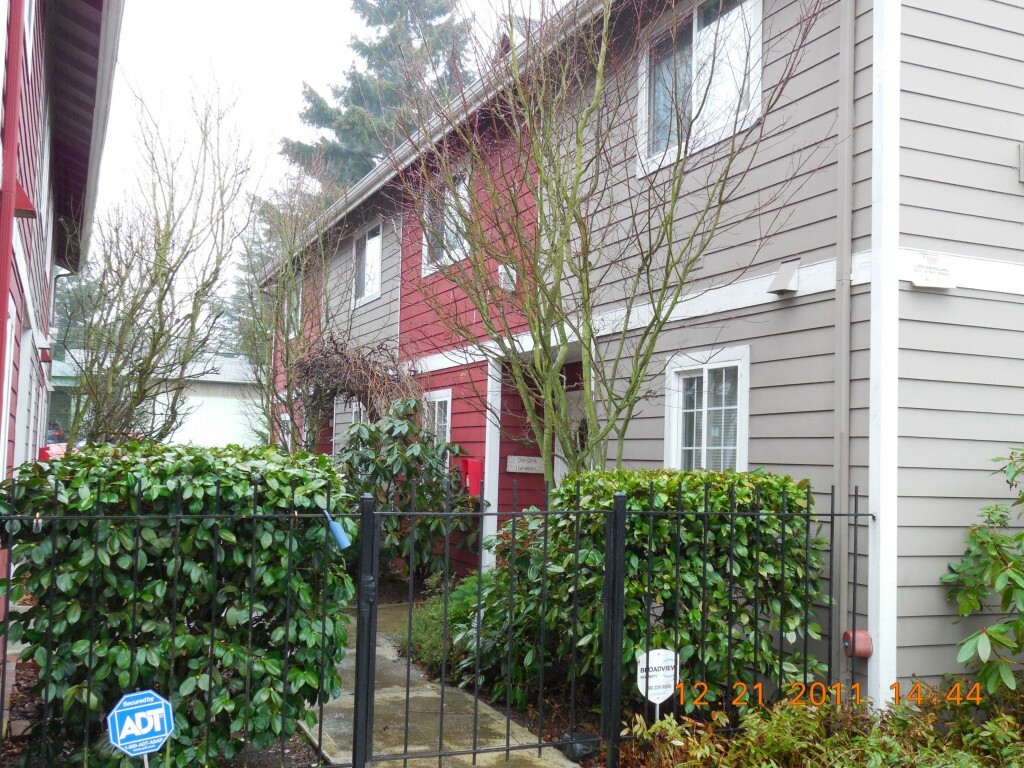 Property Photo:  4660 N Pearl St 6  WA 98407 