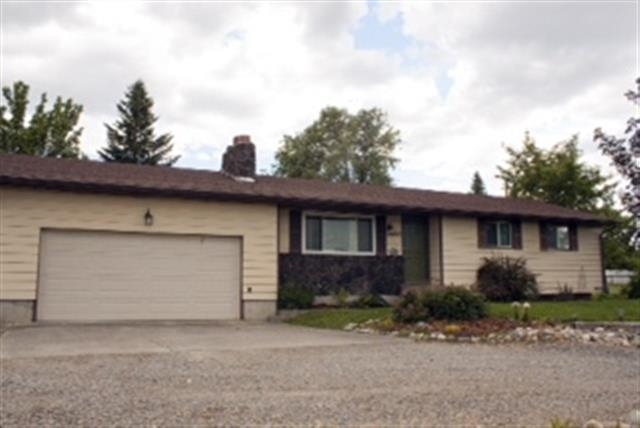 Property Photo: 12024 E Fairview Ave WA 99206