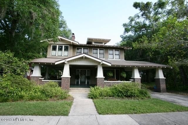 Property Photo:  417 Kirby Street  FL 32177 