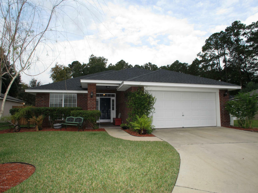 Property Photo:  2556 Maple Stand Court  FL 32221 