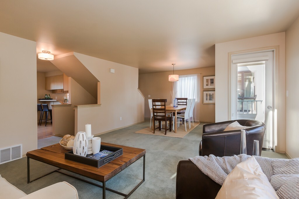Property Photo: 3821 Carr Place N WA 98103