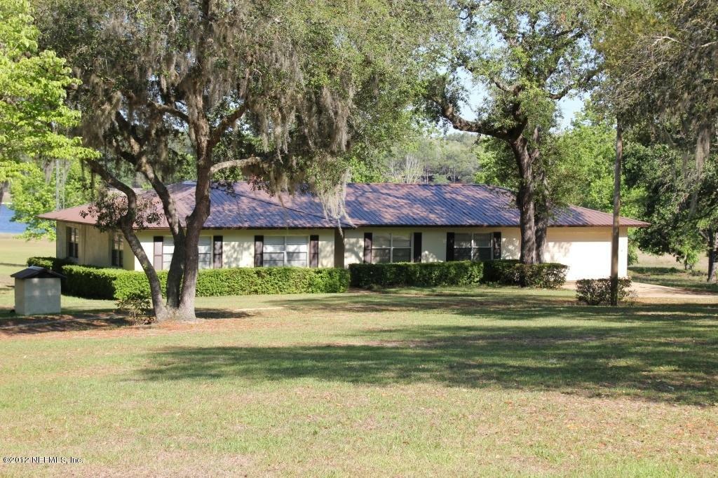 Property Photo:  106 Clear Lake Lane  FL  