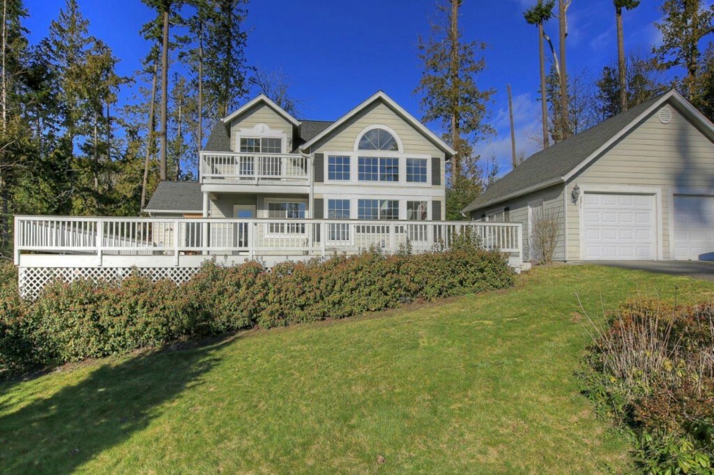 Property Photo:  271 Sukyma Lane  WA 98282 