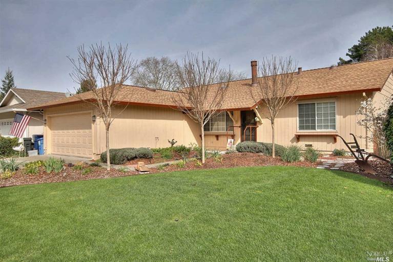 Property Photo:  351 Brookhaven Court  CA 95472 