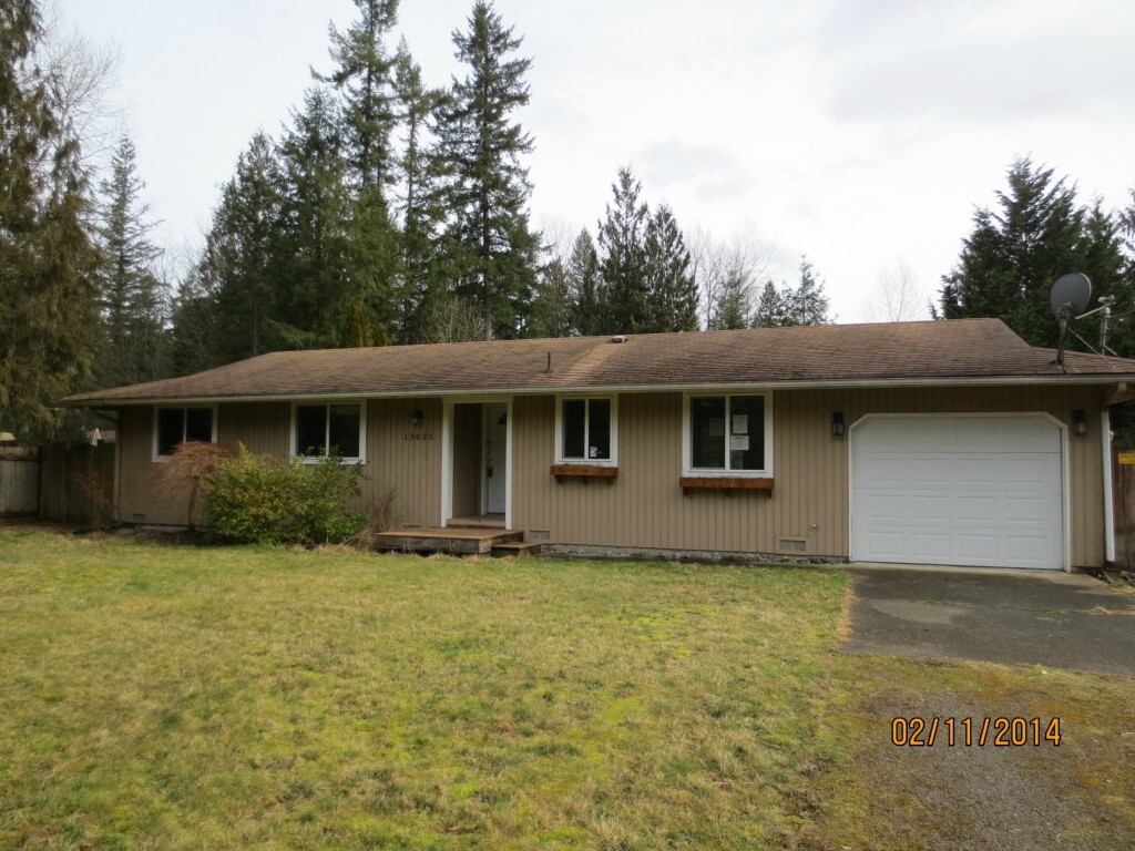 Property Photo:  13025 302nd Dr SE  WA 98294 