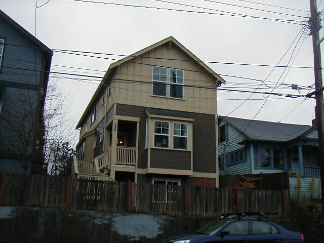 Property Photo:  929 Martin Luther King Jr Way  WA 98122 