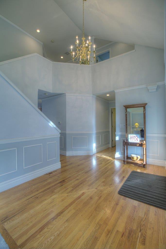 Property Photo: 31625 117th Avenue SE WA 98092