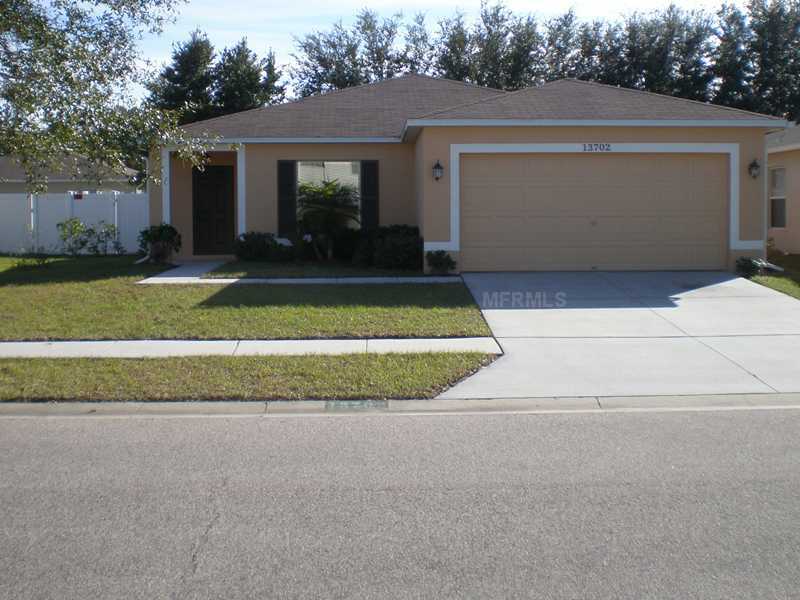 Property Photo:  13702 Tramore Drive  FL 33556 