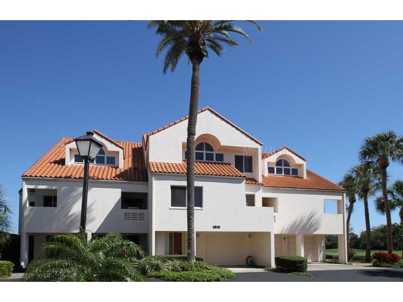 Property Photo: 1610 Royal Palm Dr S B FL 33707
