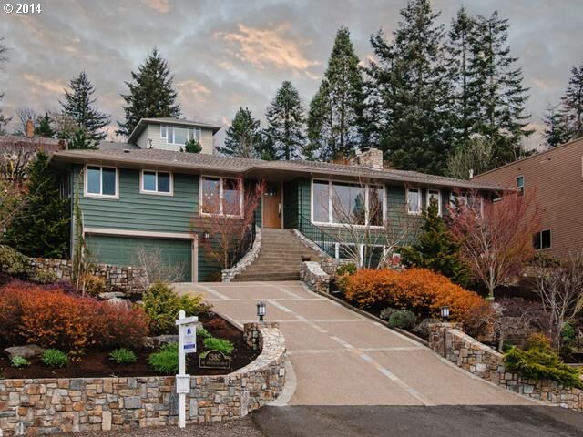Property Photo:  1385 SW Westwood Dr  OR 97239 