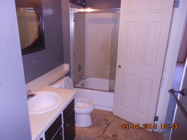 Property Photo:  25131 98th Place S D304  WA 98030 