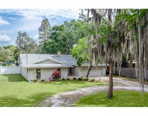 Property Photo:  18108 Oakdale Road  FL 33556 