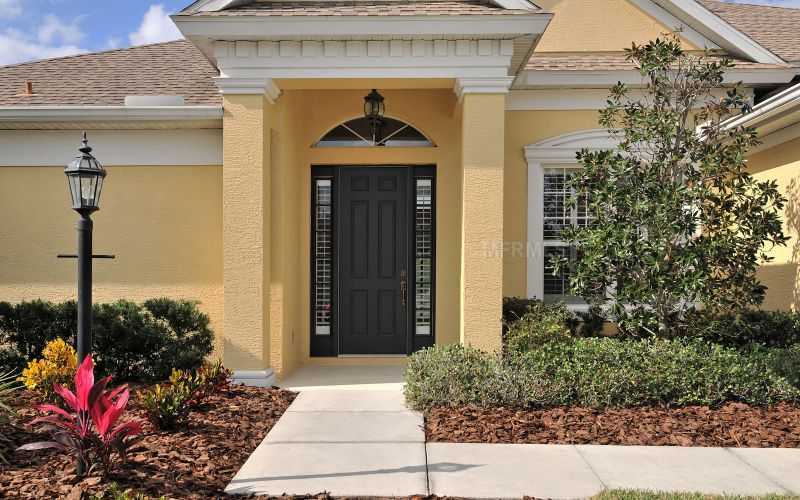 Property Photo: 8306 Planters Knoll Terrace FL 34201