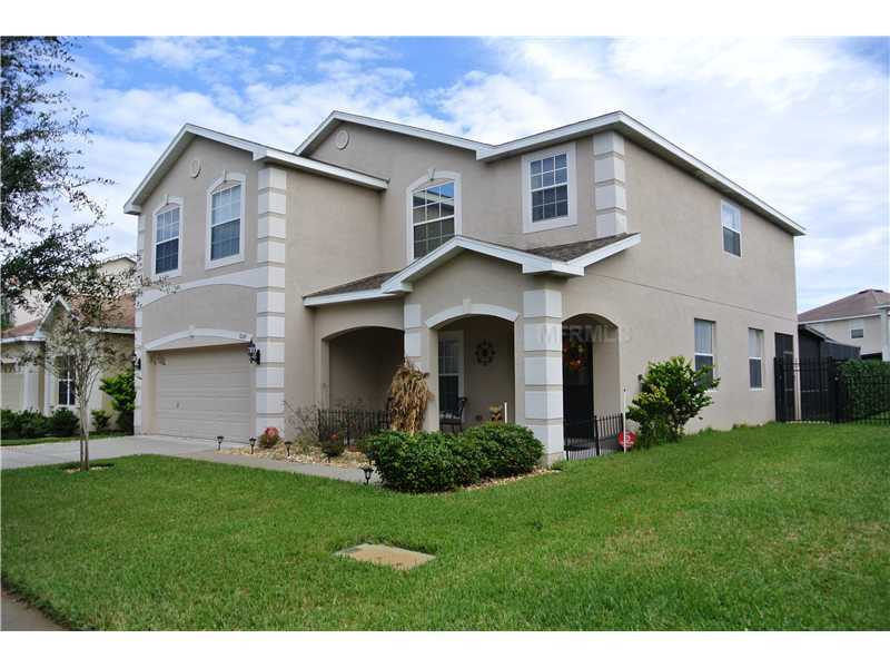 Property Photo:  11247 Creek Haven Drive  FL 33569 