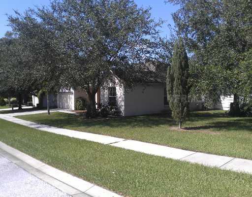 Property Photo:  702 Grand Canyon Drive  FL 33594 