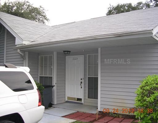 Property Photo: 16104 Rambling Vine Drive E FL 33624