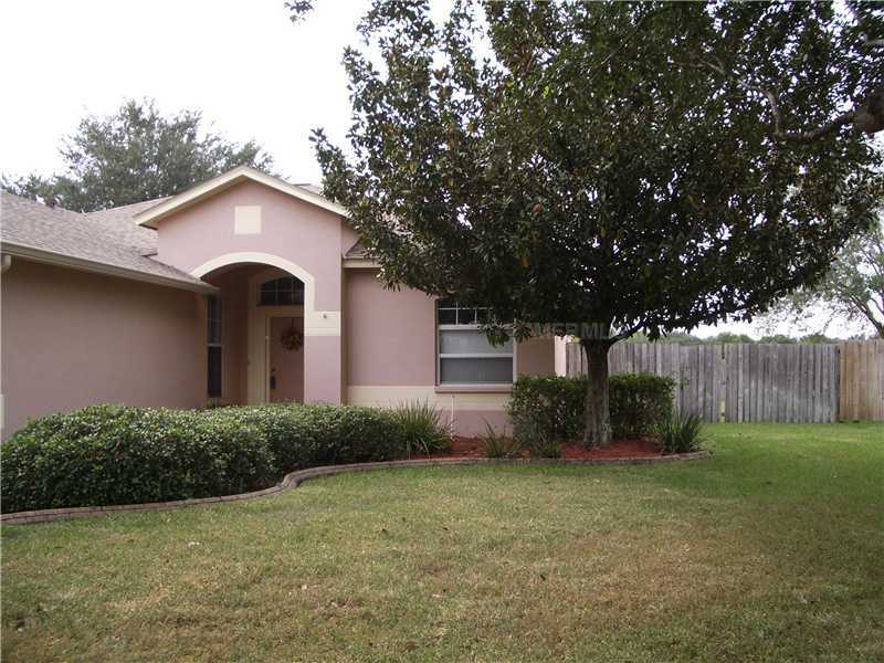 Property Photo:  3813 Saddle Ridge Street  FL 33596 