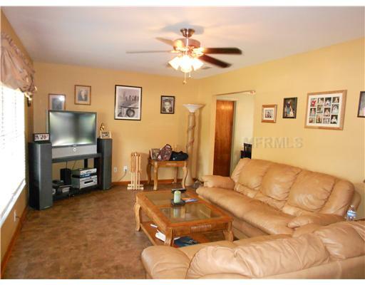 Property Photo:  2307 W Knollwood Place  FL 33604 