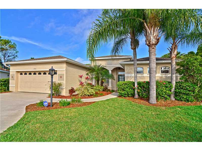 Property Photo: 11702 Winding Woods Way FL 34202