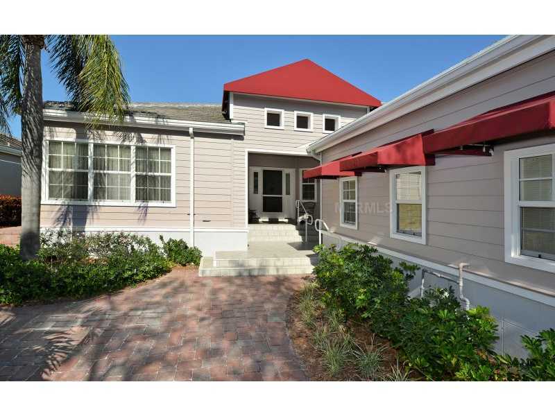 Property Photo:  3463 Winding Oaks Drive 32  FL 34228 