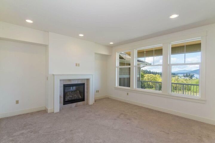 Property Photo:  4925 Portalis Way  WA 98221 