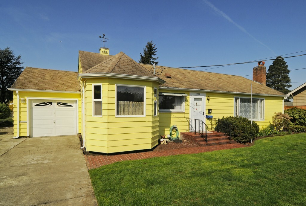 Property Photo:  5820 S Sheridan Ave  WA 98408 