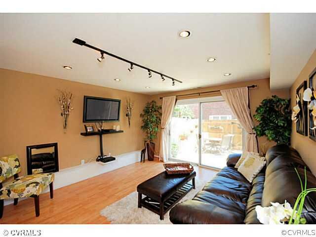 Property Photo: 701 N Hamilton Street H VA 23221