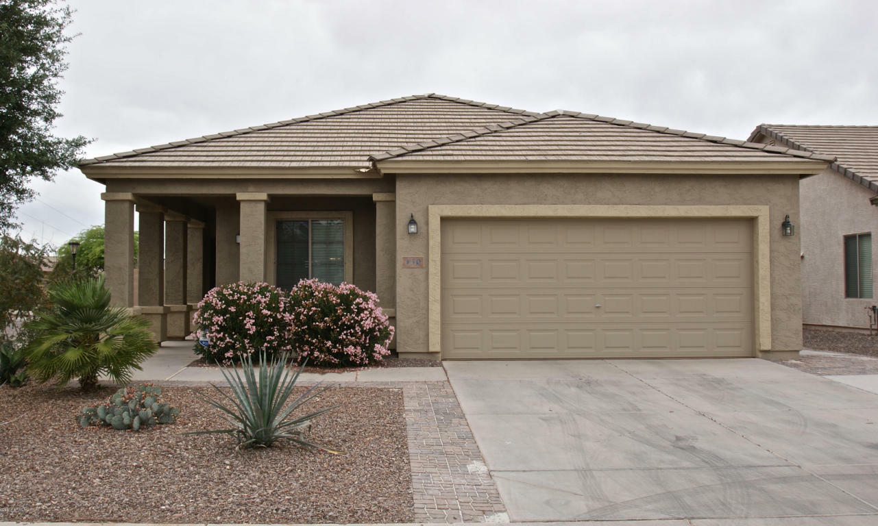 Property Photo:  330 E Yellow Wood Avenue  AZ 85140 