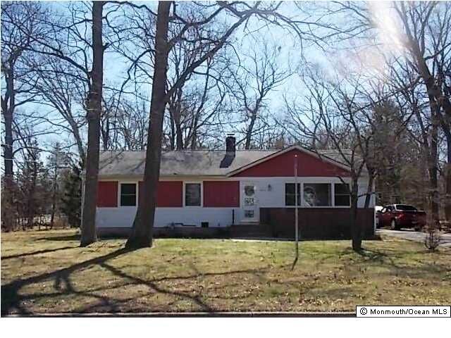 Property Photo:  11 Seminole Drive  NJ 08701 